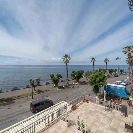 Ciutat Vista Mare Sui Bastioni Di *