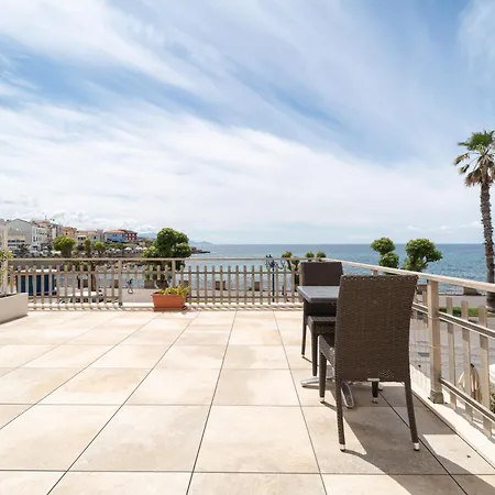 Ciutat Vista Mare Sui Bastioni Di Apartment