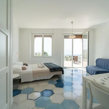 Lägenhet Ciutat Vista Mare Sui Bastioni Di Alghero